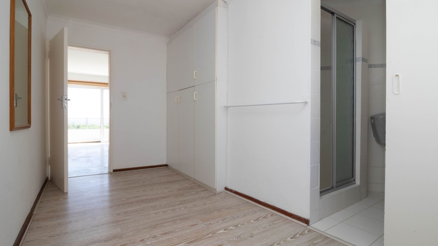 To Let 5 Bedroom Property for Rent in Vermont Western Cape